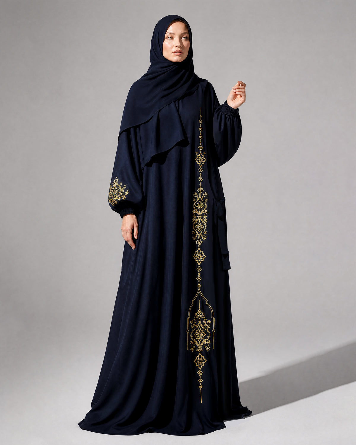 Embroidered Prayer & Guest Isdal — Charcoal Black & Midnight Blue